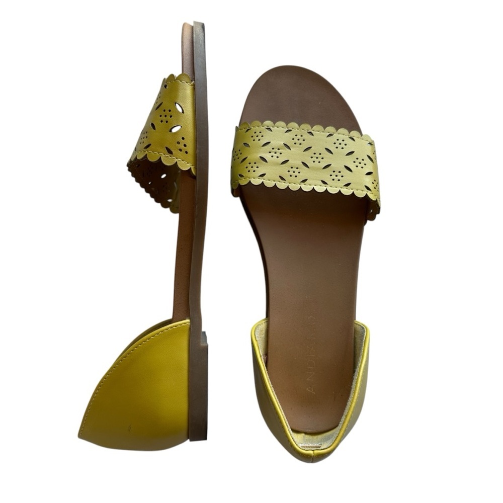 Andiamo Yellow Laser-Cut Sandal Woman’s Size 8 Slip On Wide Cross Strap - Picture 4 of 8